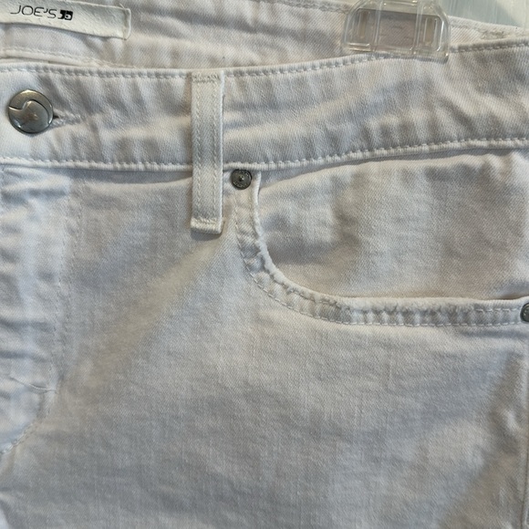 Joe’s Jeans White denim Rolled Shorts size 30 - Picture 7 of 9